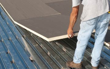 benefits of insulating Garrafad flat roofing